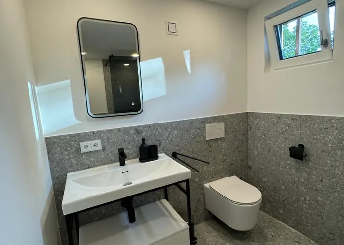 Superior Tiny Apartment *